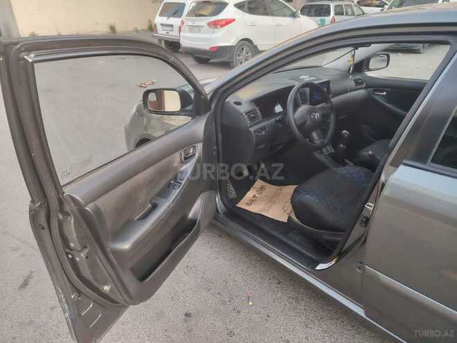 Toyota Corolla 2006, 284,000 km - 1.4 l - Bakı