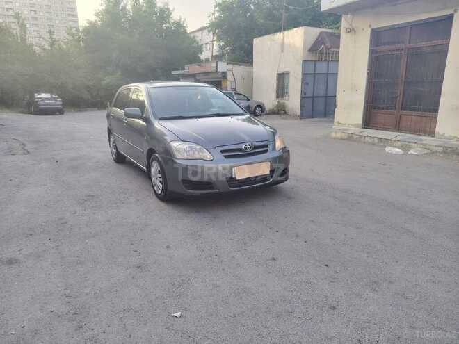 Toyota Corolla 2006, 284,000 km - 1.4 l - Bakı