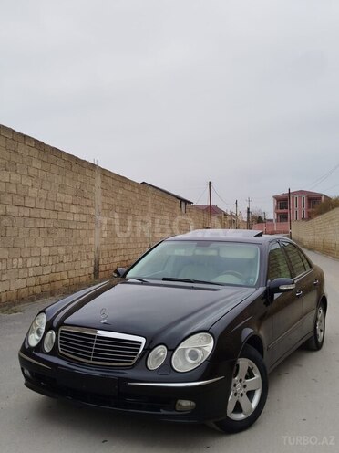 Mercedes E 240 2005, 259,000 km - 2.4 l - Bakı