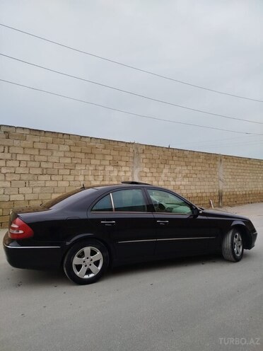 Mercedes E 240 2005, 259,000 km - 2.4 l - Bakı