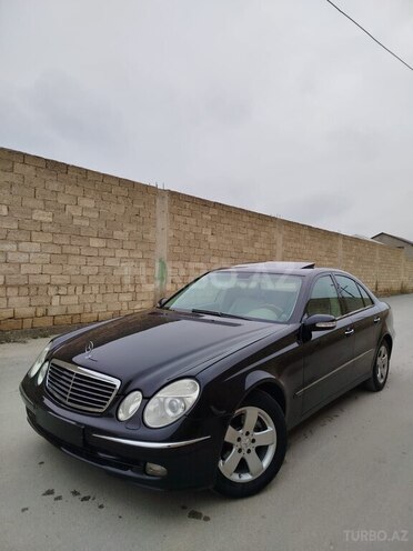 Mercedes E 240 2005, 259,000 km - 2.4 l - Bakı