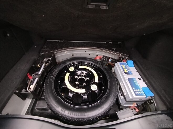 Mercedes E 240 2005, 259,000 km - 2.4 l - Bakı