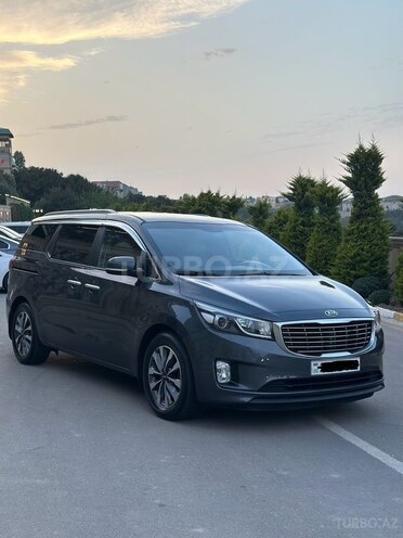 Kia Carnival 2015, 196,000 km - 2.2 l - Bakı