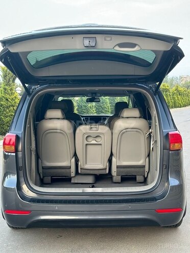 Kia Carnival 2015, 196,000 km - 2.2 l - Bakı