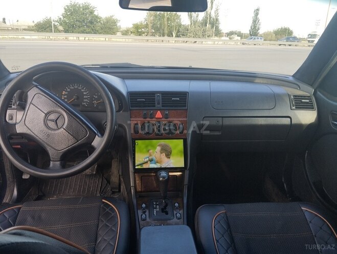Mercedes C 180 1997, 370,000 km - 1.8 л - Şirvan
