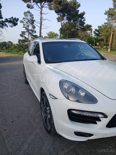 Porsche Cayenne GTS 2013, 202,000 km - 4.8 l - Quba