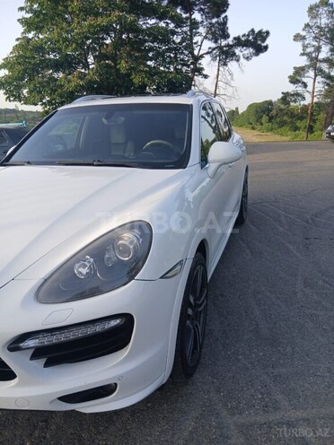 Porsche Cayenne GTS 2013, 202,000 km - 4.8 l - Quba