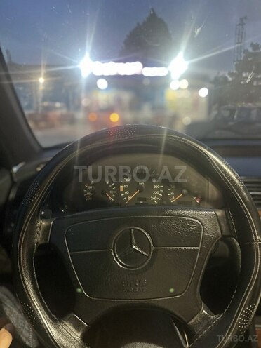 Mercedes C 220 1993, 281,719 km - 2.2 l - Sabirabad