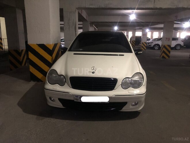 Mercedes C 240 2001, 308,000 km - 2.6 l - Bakı