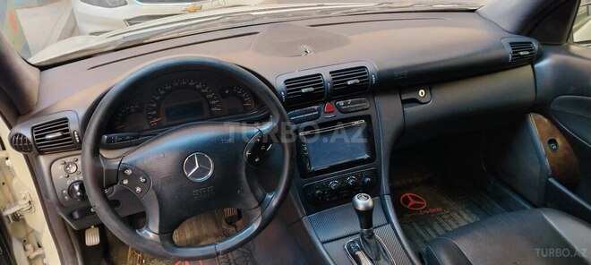 Mercedes C 240 2001, 308,000 km - 2.6 l - Bakı