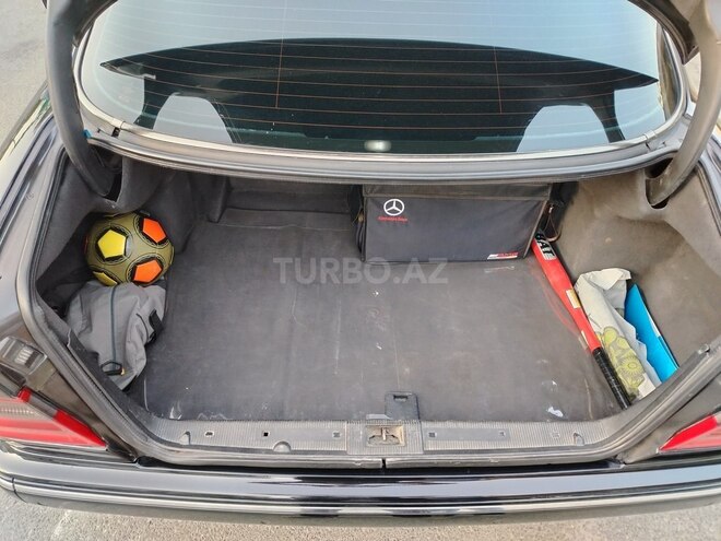 Mercedes E 220 d 2000, 419,000 km - 2.2 l - Bakı