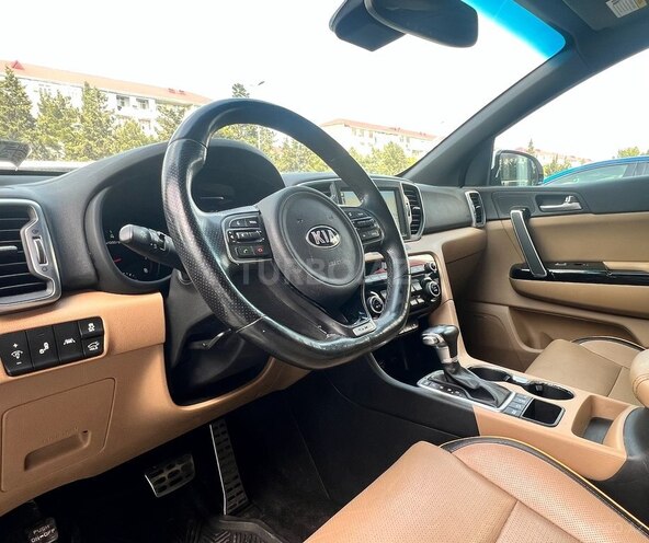 Kia Sportage 2018, 93,000 km - 2.0 л - Sumqayıt