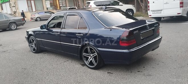 Mercedes C 180 1995, 366,565 km - 1.8 l - Bakı