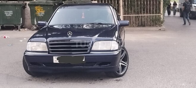 Mercedes C 180 1995, 366,565 km - 1.8 l - Bakı