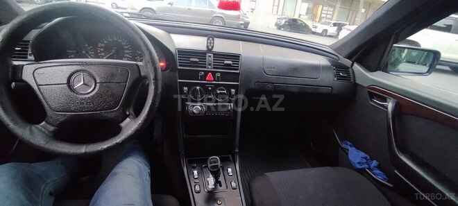 Mercedes C 180 1995, 366,565 km - 1.8 l - Bakı