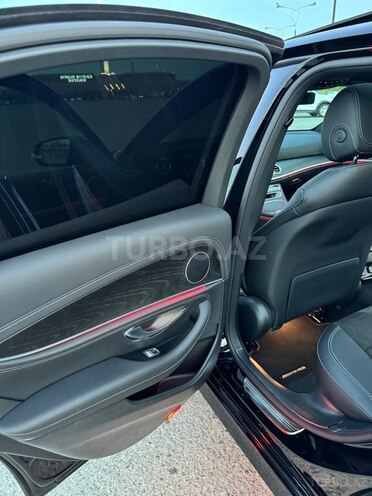Mercedes E 300 de 4MATIC 2022, 63,275 km - 2.0 l - Bakı