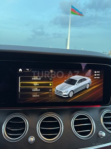 Mercedes E 300 de 4MATIC 2022, 63,275 km - 2.0 l - Bakı