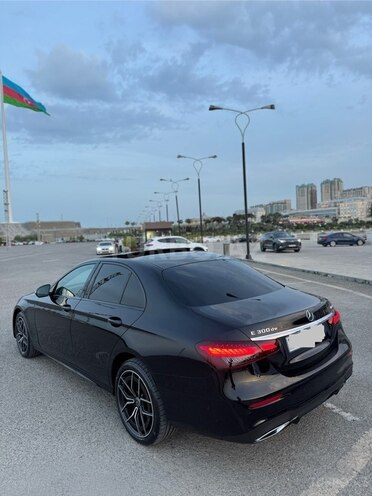 Mercedes E 300 de 4MATIC 2022, 63,275 km - 2.0 l - Bakı