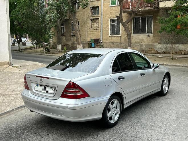 Mercedes C 220 d 2004, 386,000 km - 2.2 л - Sumqayıt