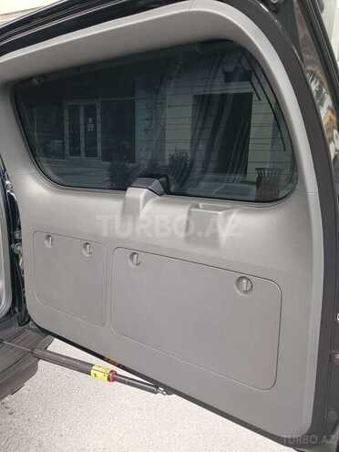 Toyota Land Cruiser Prado 2012, 101,200 km - 2.7 l - Bakı