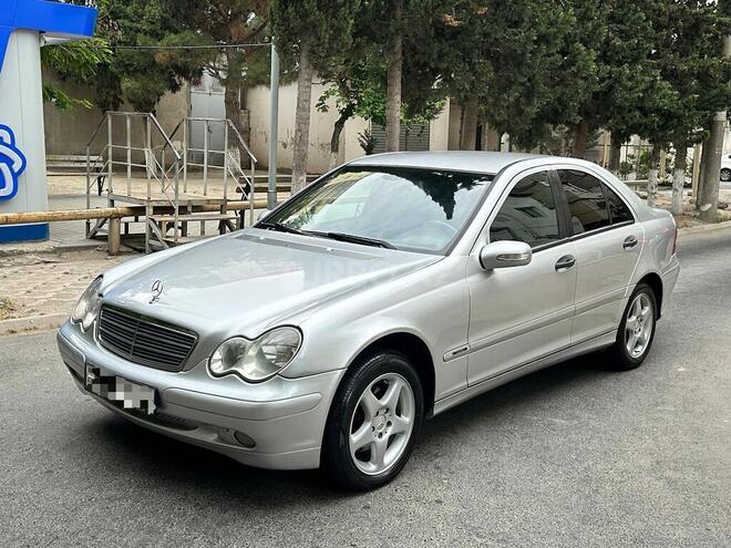Mercedes C 220 d 2004, 386,000 km - 2.2 л - Sumqayıt