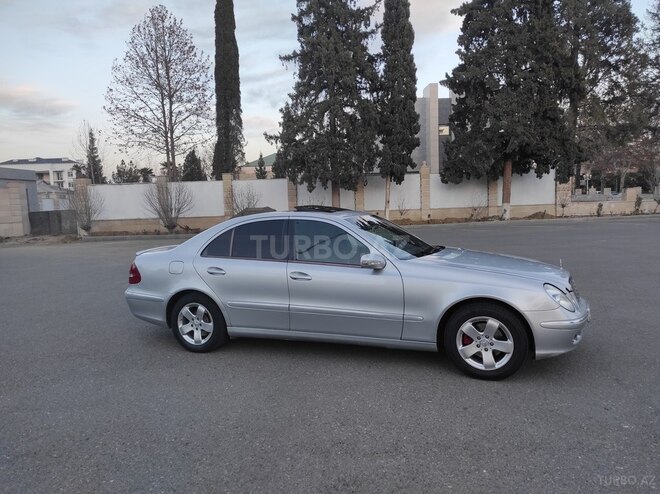 Mercedes E 220 d 2003, 370,000 km - 2.2 l - Goranboy