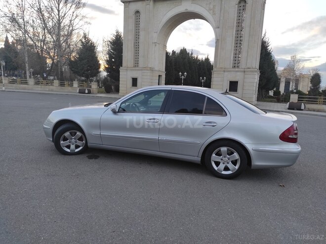 Mercedes E 220 d 2003, 370,000 km - 2.2 l - Goranboy