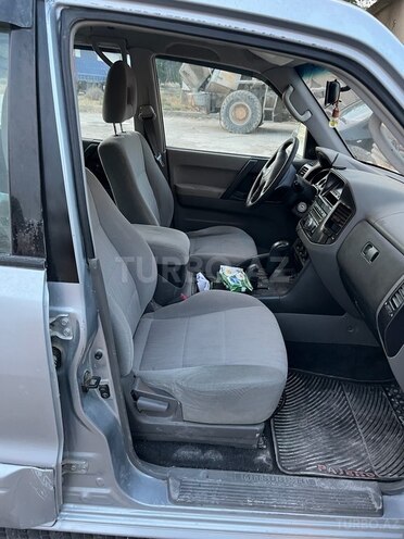 Mitsubishi Pajero 2005, 506,000 km - 3.0 l - Bakı