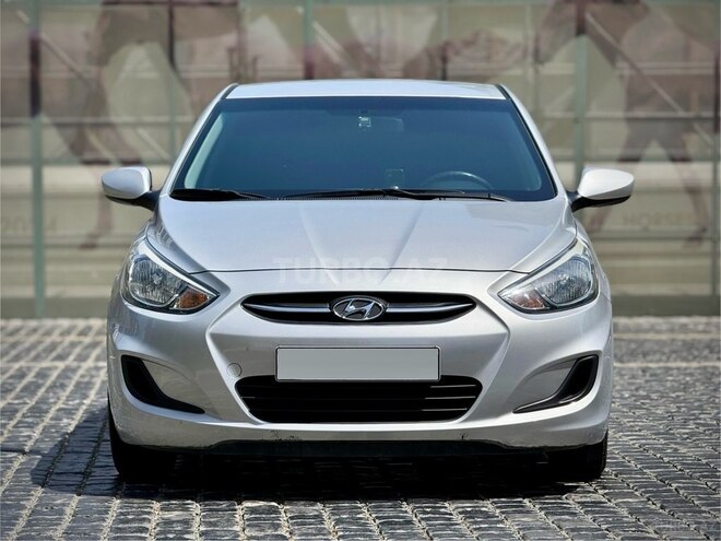 Hyundai Accent 2015, 175,000 km - 1.6 l - Bakı