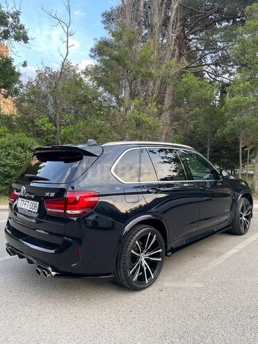 BMW X5-7