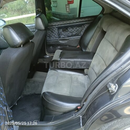 BMW 316 1992, 42,000 km - 1.6 l - Qazax