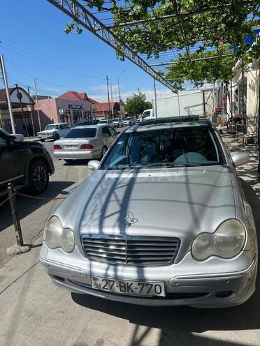 Mercedes C 180 2001, 290,000 km - 1.8 л - Xaçmaz