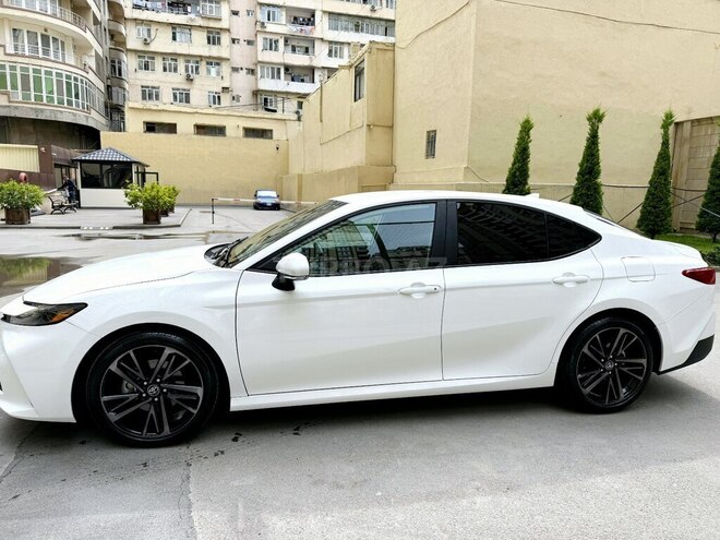 Toyota Camry 2025, 10,650 km - 2.5 l - Bakı