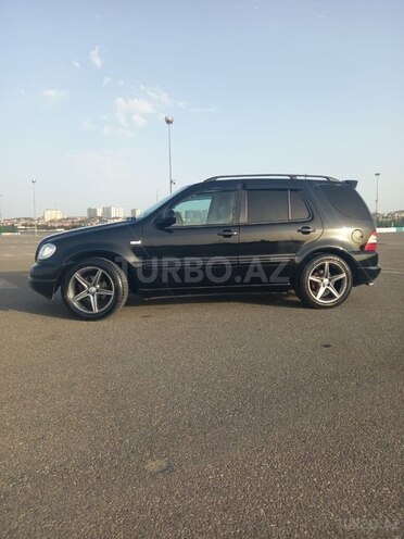 Mercedes ML 320 4MATIC 2001, 338,000 km - 3.2 л - Bakı