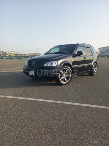 Mercedes ML 320 4MATIC 2001, 338,000 km - 3.2 л - Bakı