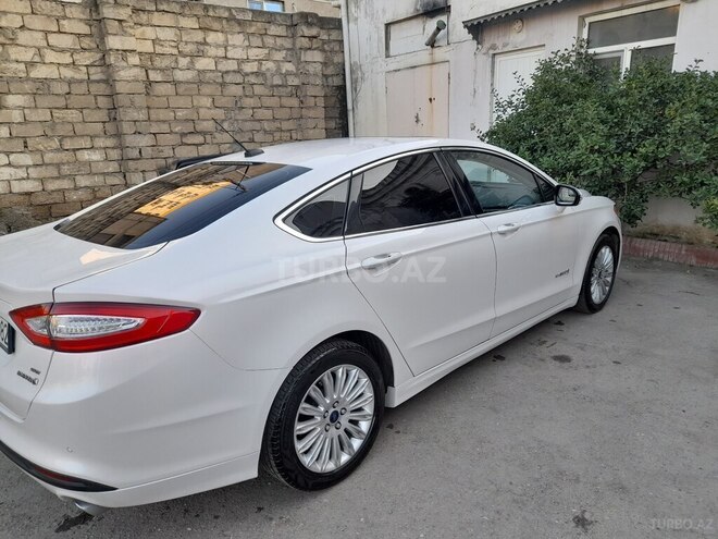 Ford Fusion (North America) 2014, 140,000 km - 2.0 l - Bakı