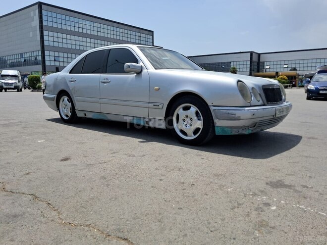 Mercedes E 220 d 1999, 520,000 km - 2.2 l - Şirvan