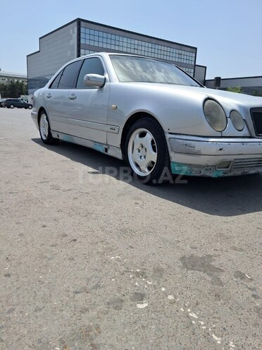 Mercedes E 220 d 1999, 520,000 km - 2.2 l - Şirvan