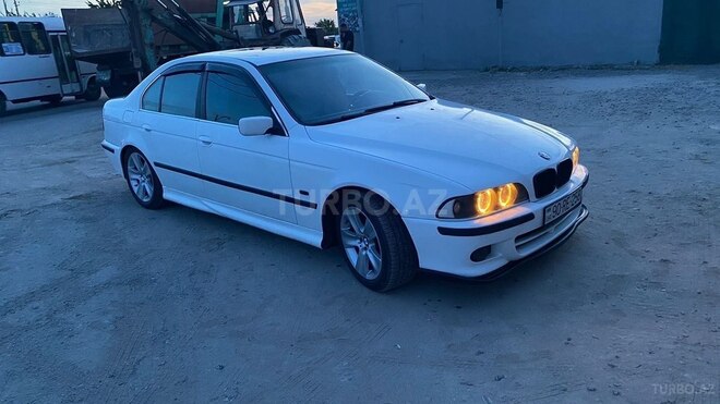 BMW 528 1998, 300,000 km - 2.8 l - Bakı