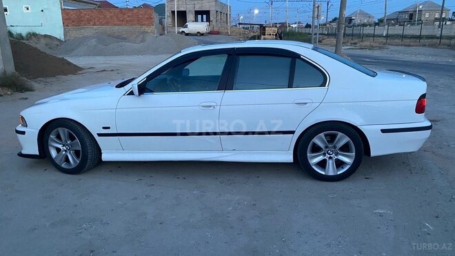 BMW 528 1998, 300,000 km - 2.8 l - Bakı