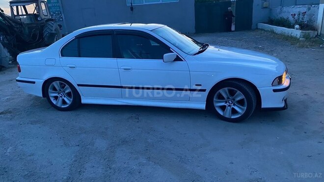 BMW 528 1998, 300,000 km - 2.8 l - Bakı