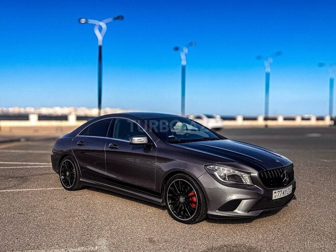 Mercedes CLA 250-3