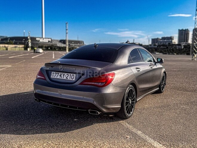 Mercedes CLA 250-5