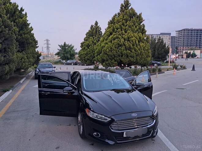 Ford Fusion (North America) 2013, 147,523 km - 2.0 l - Sumqayıt