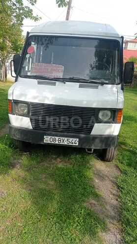 Mercedes 208 D 1994, 305,000 km - 2.3 л - Balakən