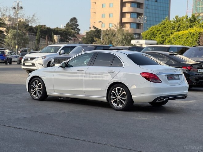 Mercedes C 300 2017, 69,000 km - 2.0 л - Bakı