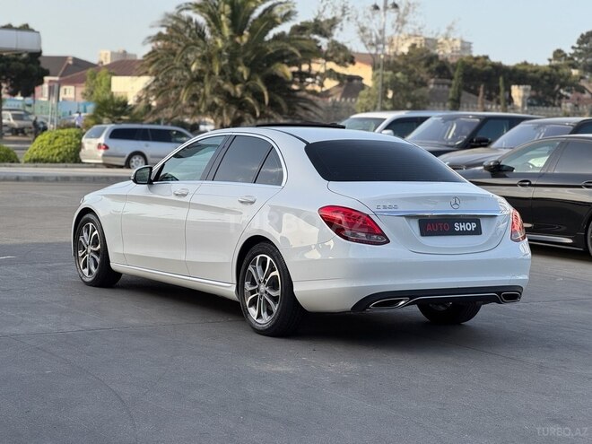 Mercedes C 300 2017, 69,000 km - 2.0 л - Bakı