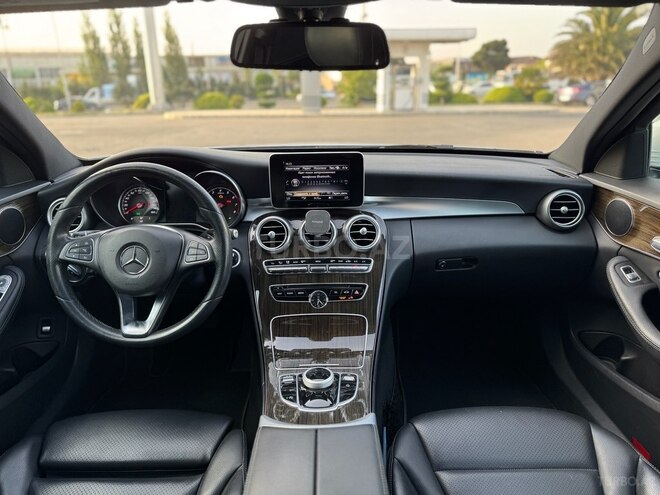 Mercedes C 300 2017, 69,000 km - 2.0 л - Bakı
