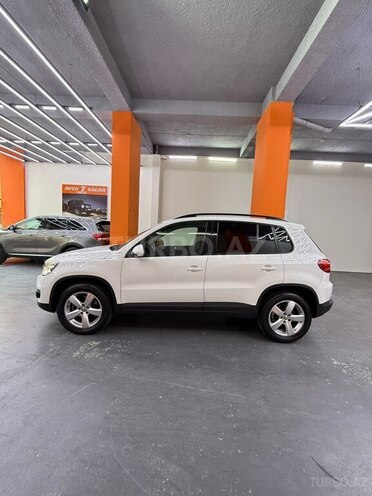 Volkswagen Tiguan-4