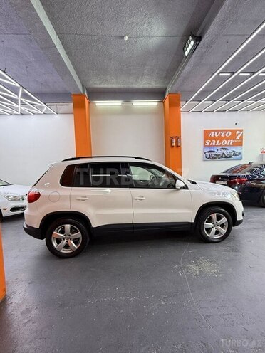 Volkswagen Tiguan-8